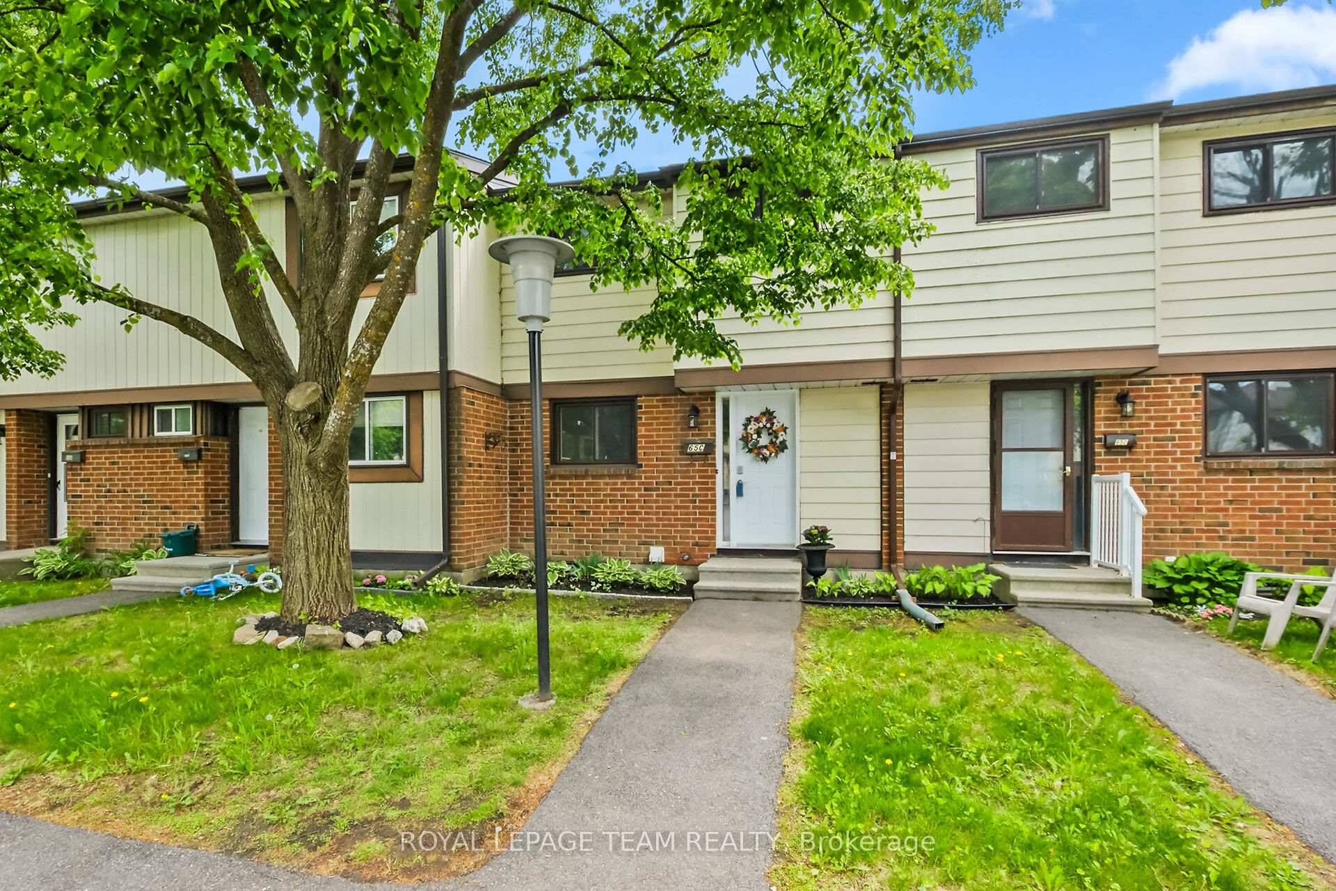 Welcome to this beautifully maintained 3 bedroom home located directly across from a lush community park an ideal setting for family living.