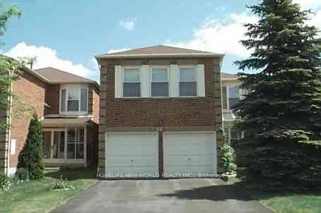 Spacious and bright 2 storey detached home in a highly sought after Steeles neighborhood !