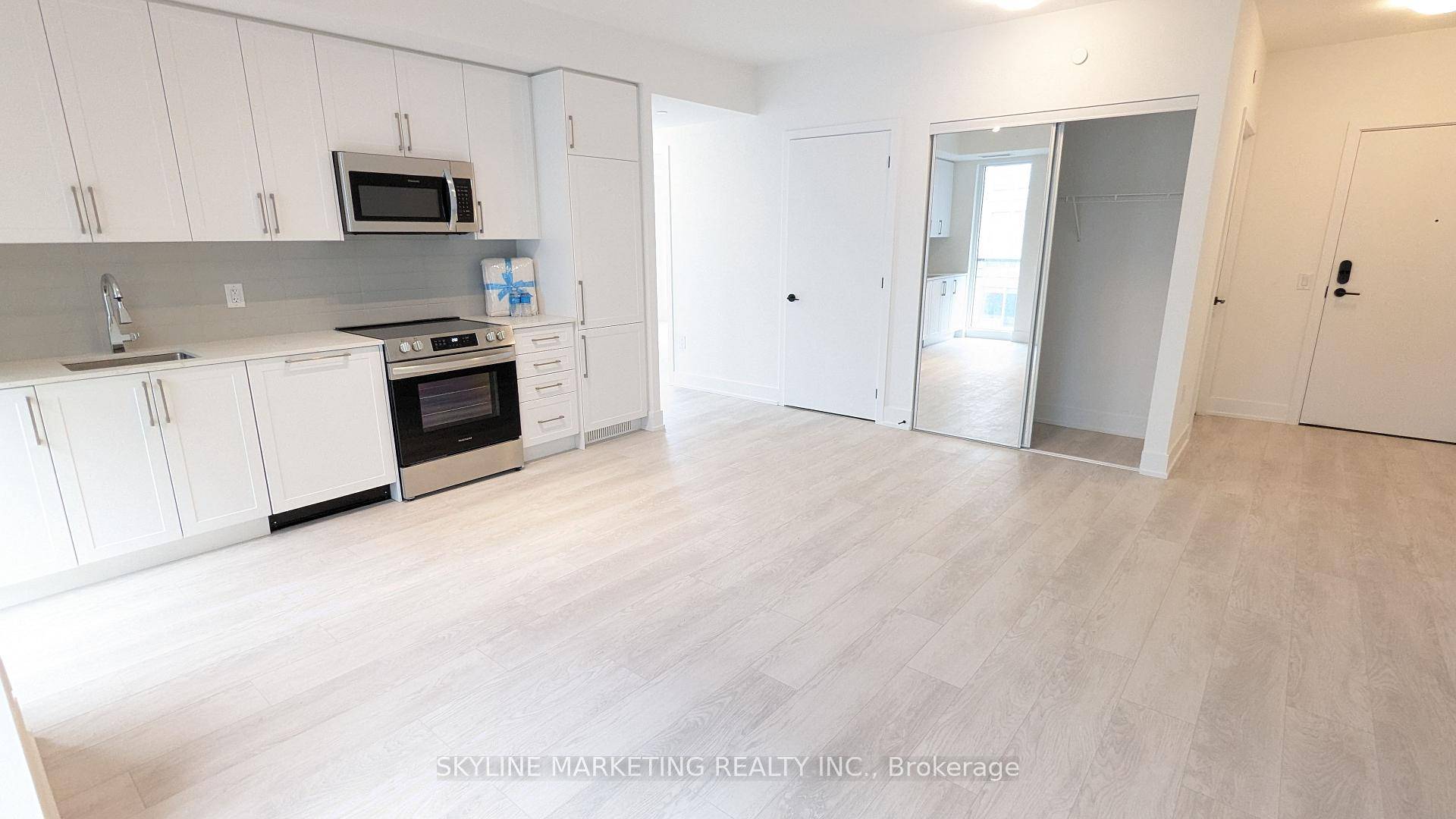 Welcome to The Branch Condos, a new condo community by Zancor Homes at 2450 Old Bronte Rd.