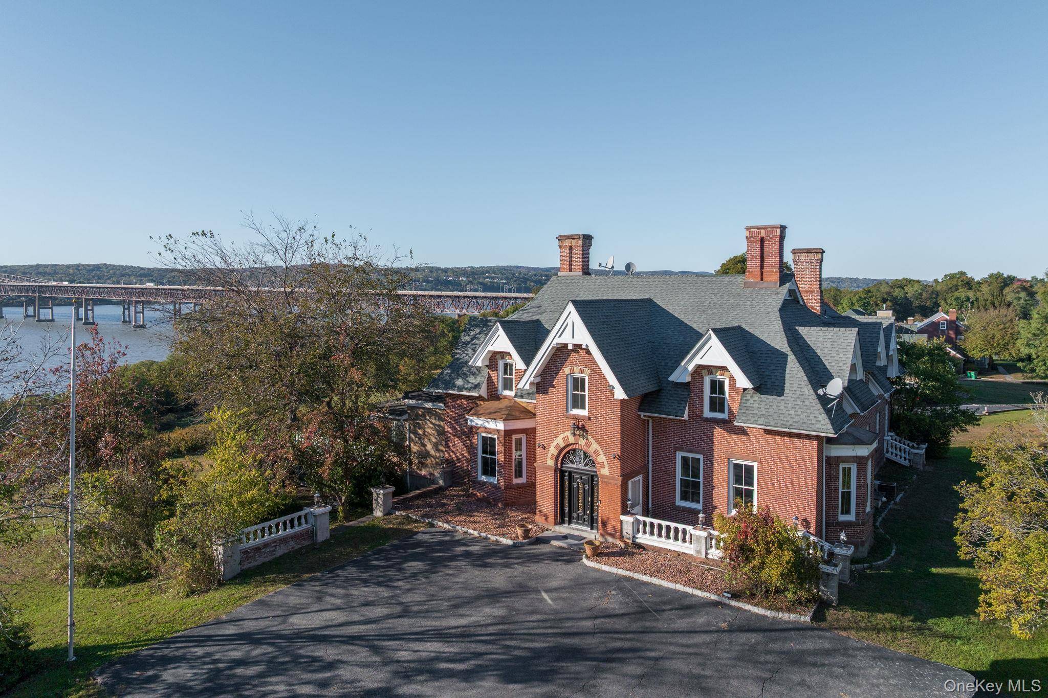 Welcome to Eustatia one of Beacon s most historically significant and architecturally remarkable homes.