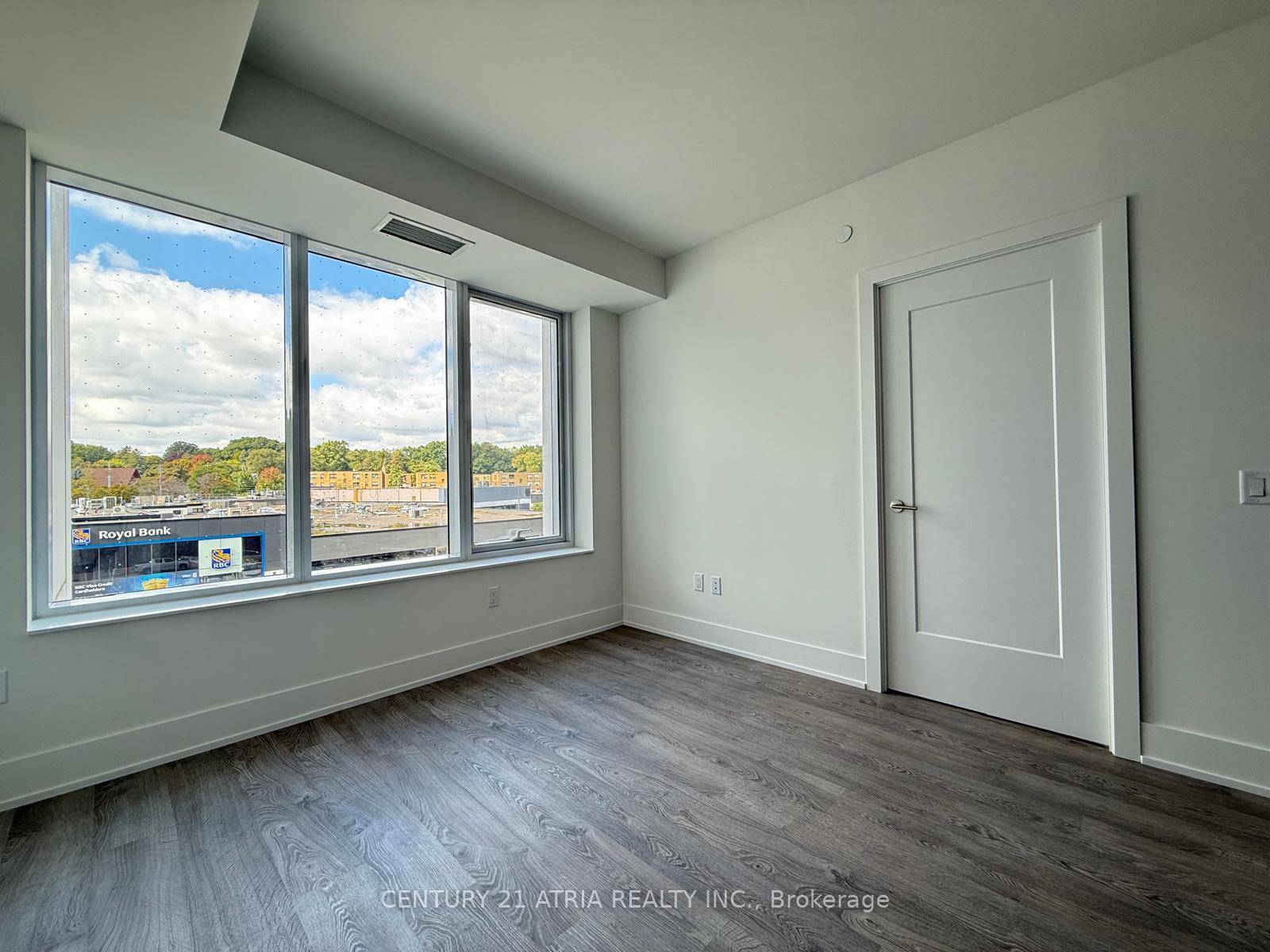 Luxury boutique condo by Tridel, high quality interior finishes, beautiful neighborhood with parks and Humber River nearby.