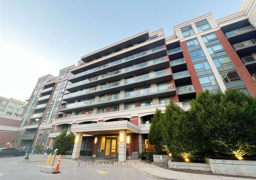 Excellent Location, An Uptown Markham Condo.