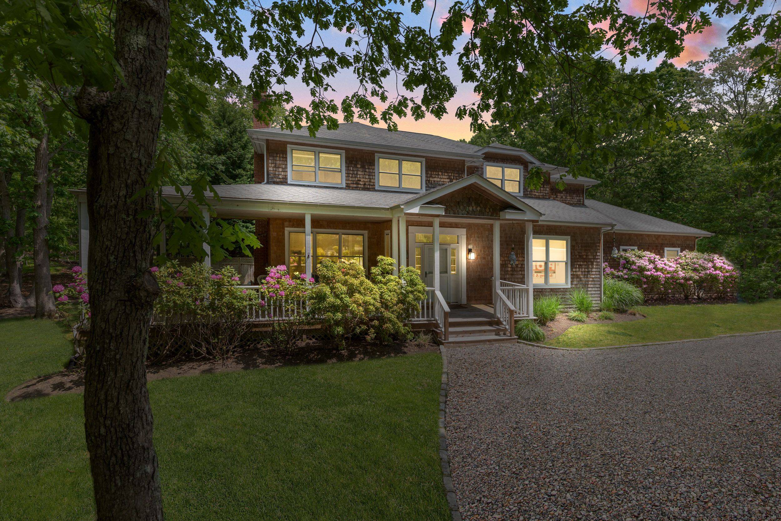 Newly Renovated East Hampton Rental Available July - LD