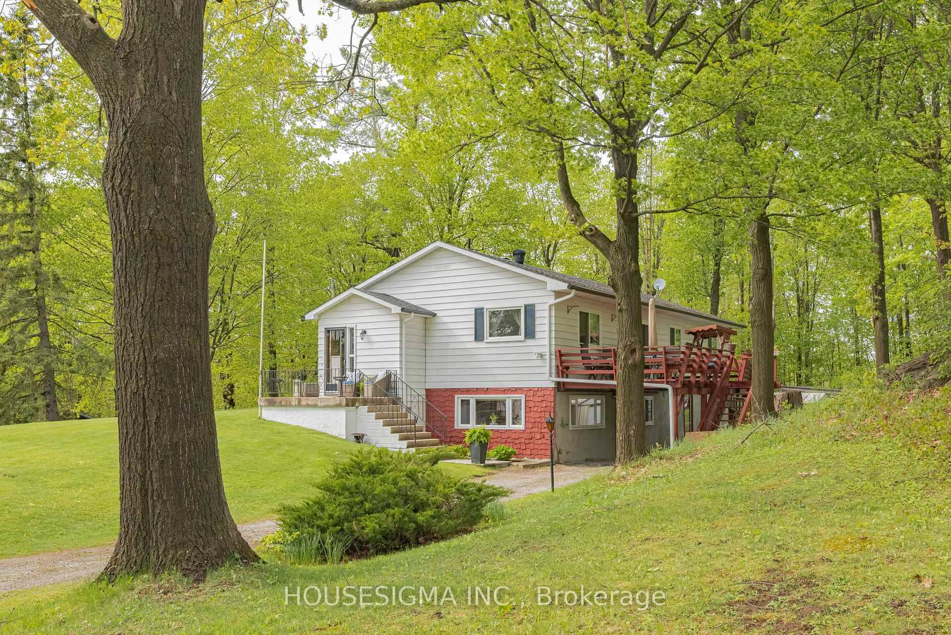 Welcome To 7470 Highway 35 !