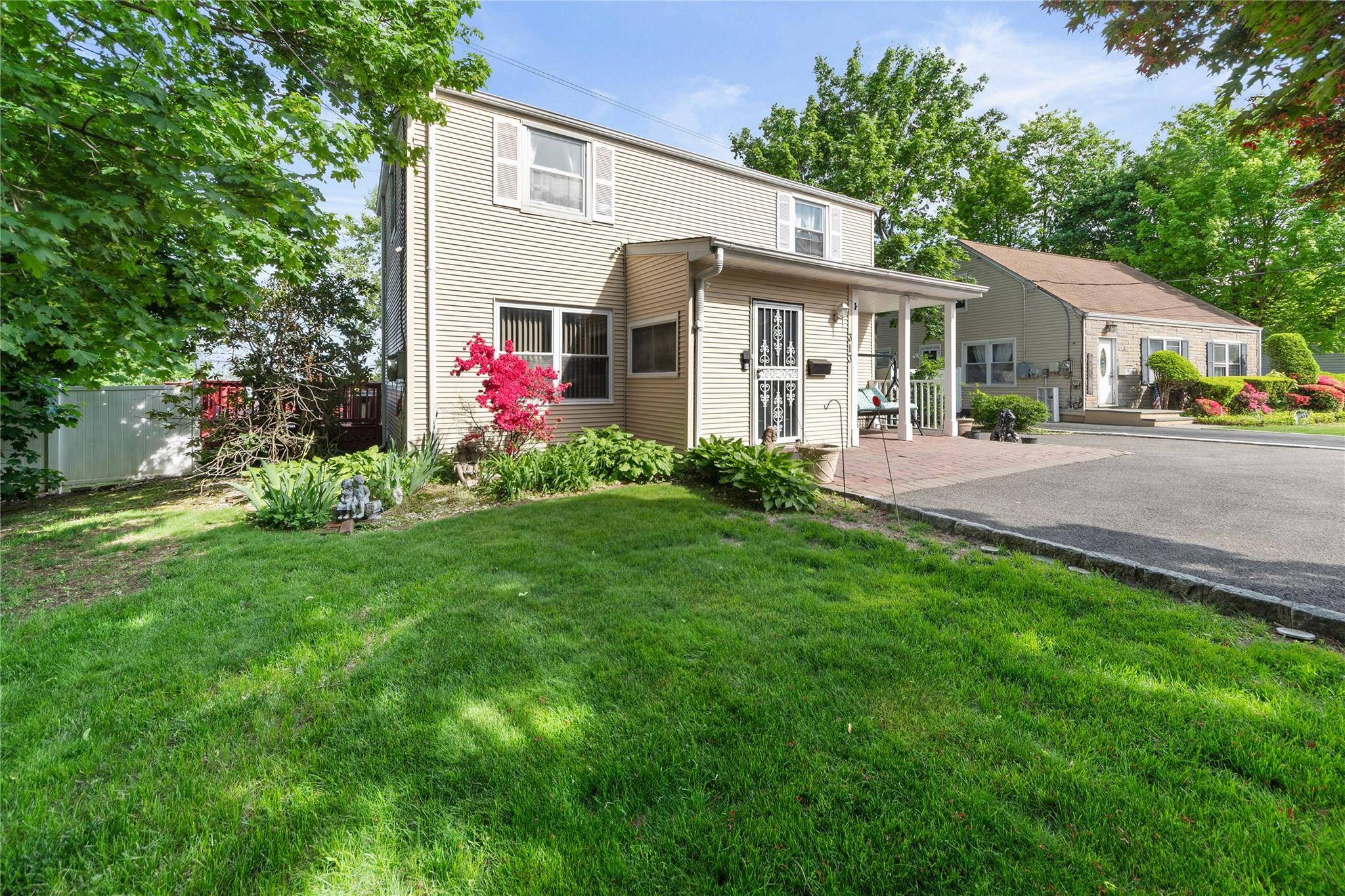 Welcome to 313 Concord Road Spacious Living with Outdoor Charm in Yonkers Located on a quiet, tree lined street in Yonkers, this 3 bedroom, 2 bath home sits on an ...