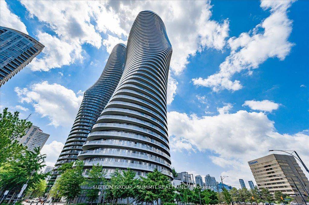 Gorgeous Fully Renovated 2 Bed, 2 Bath Condo with Wrap Around Balcony and Spectacular City Views Step into luxury living with this stunning 2 bedroom, 2 bathroom condo, featuring a ...