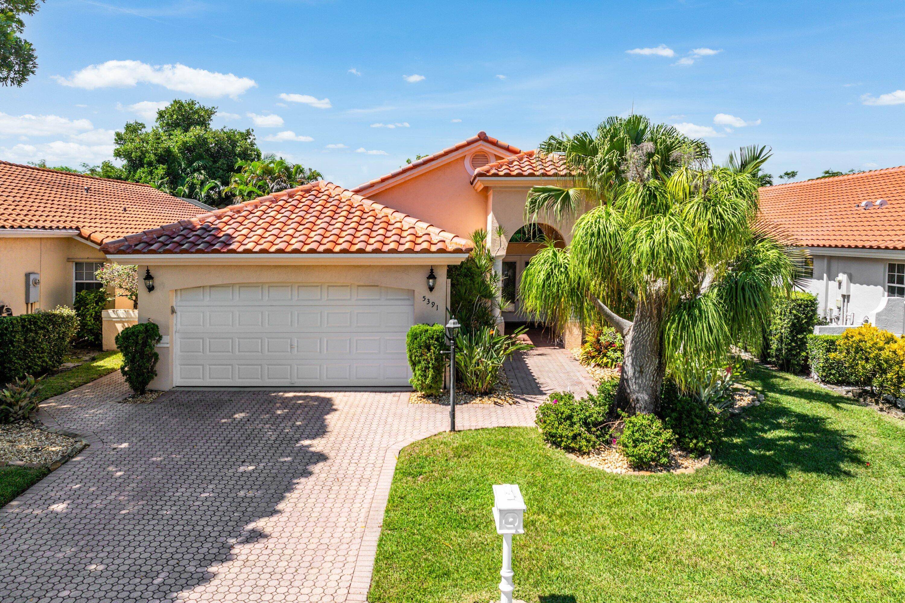 Beautifully Renovated 3 Bedroom, 2.