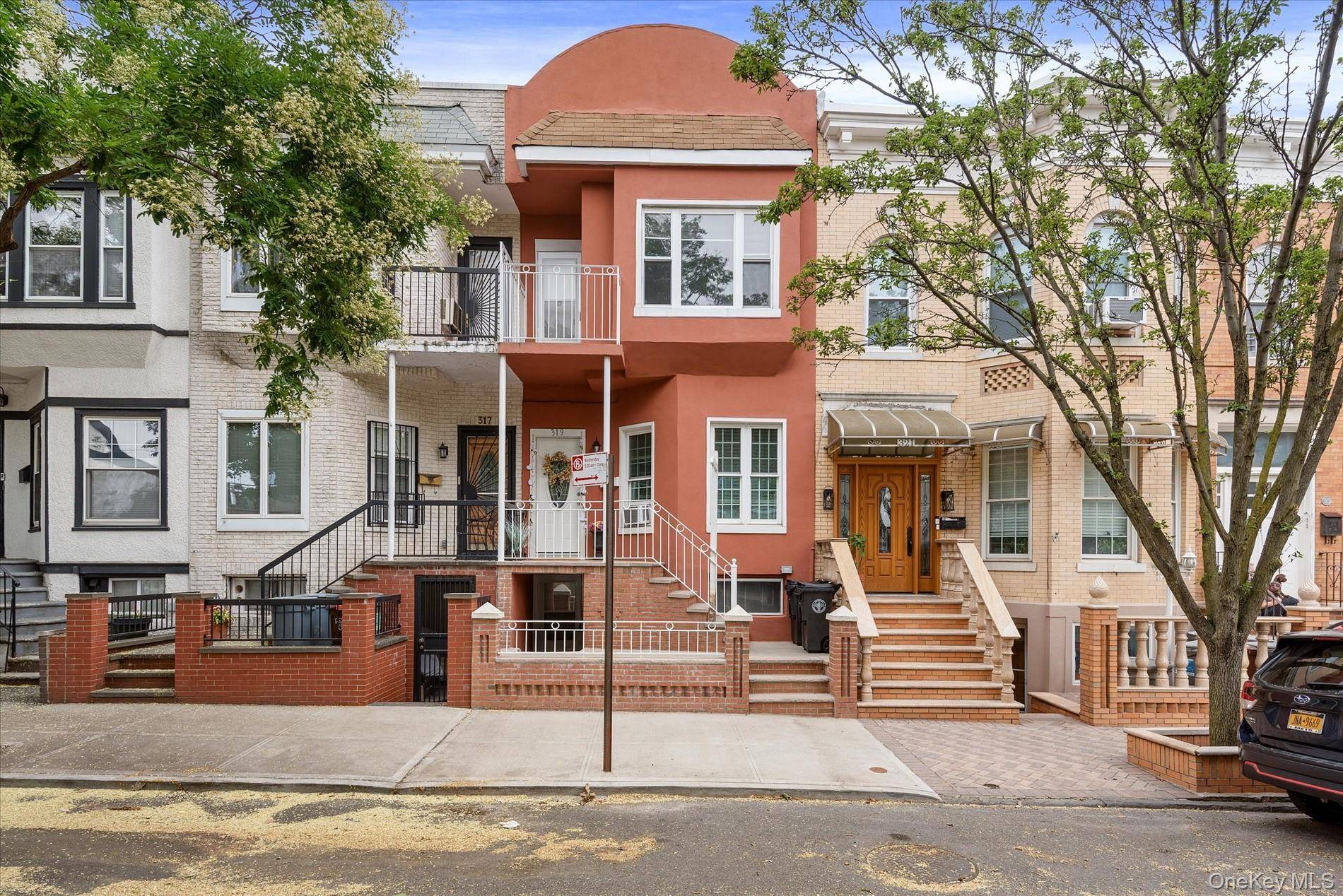 Townhouse in Prime Windsor Terrace !