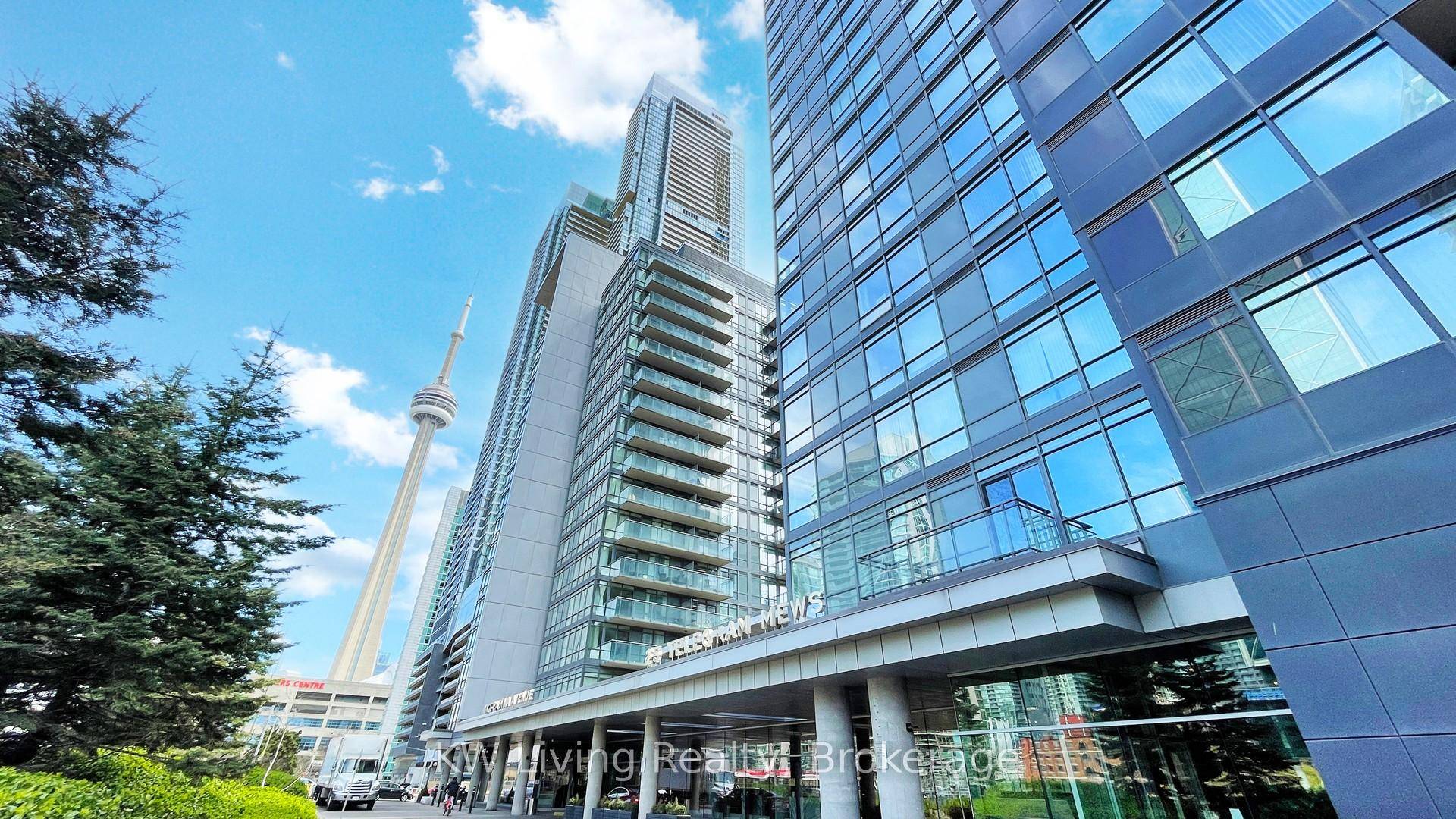 Bright amp ; Spacious one bdrm at City Place Montage, incredible unobstructed North facing view of the city from east to west, lots of windows beaming in natural light, private ...