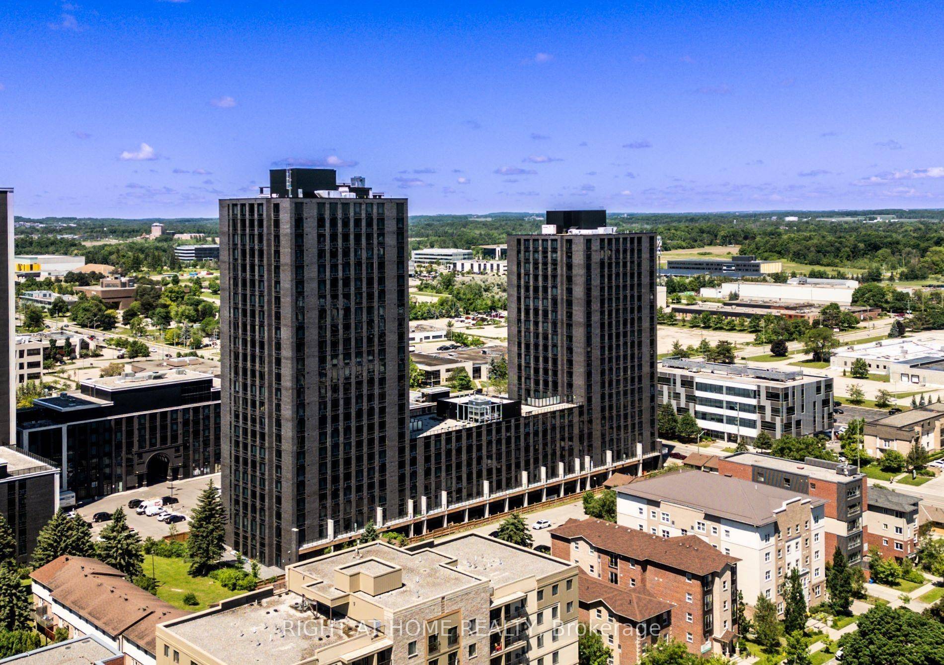 Welcome to 145 Society Condos, a stylish 1 1 bedroom, 1 bathroom suite in the heart of Waterloos University District.