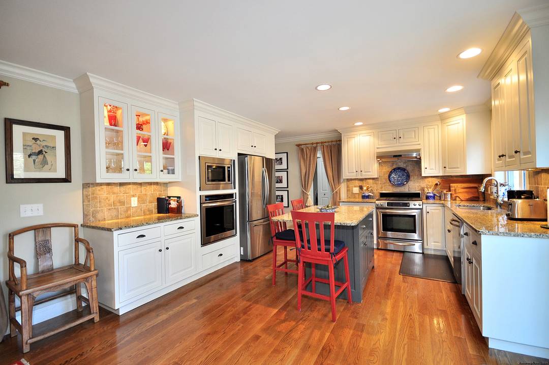 Woodridge Lake furnished 8 room Colonial available for rent from June 1, 2026 through August 31, 2026 can be extended into the fall.