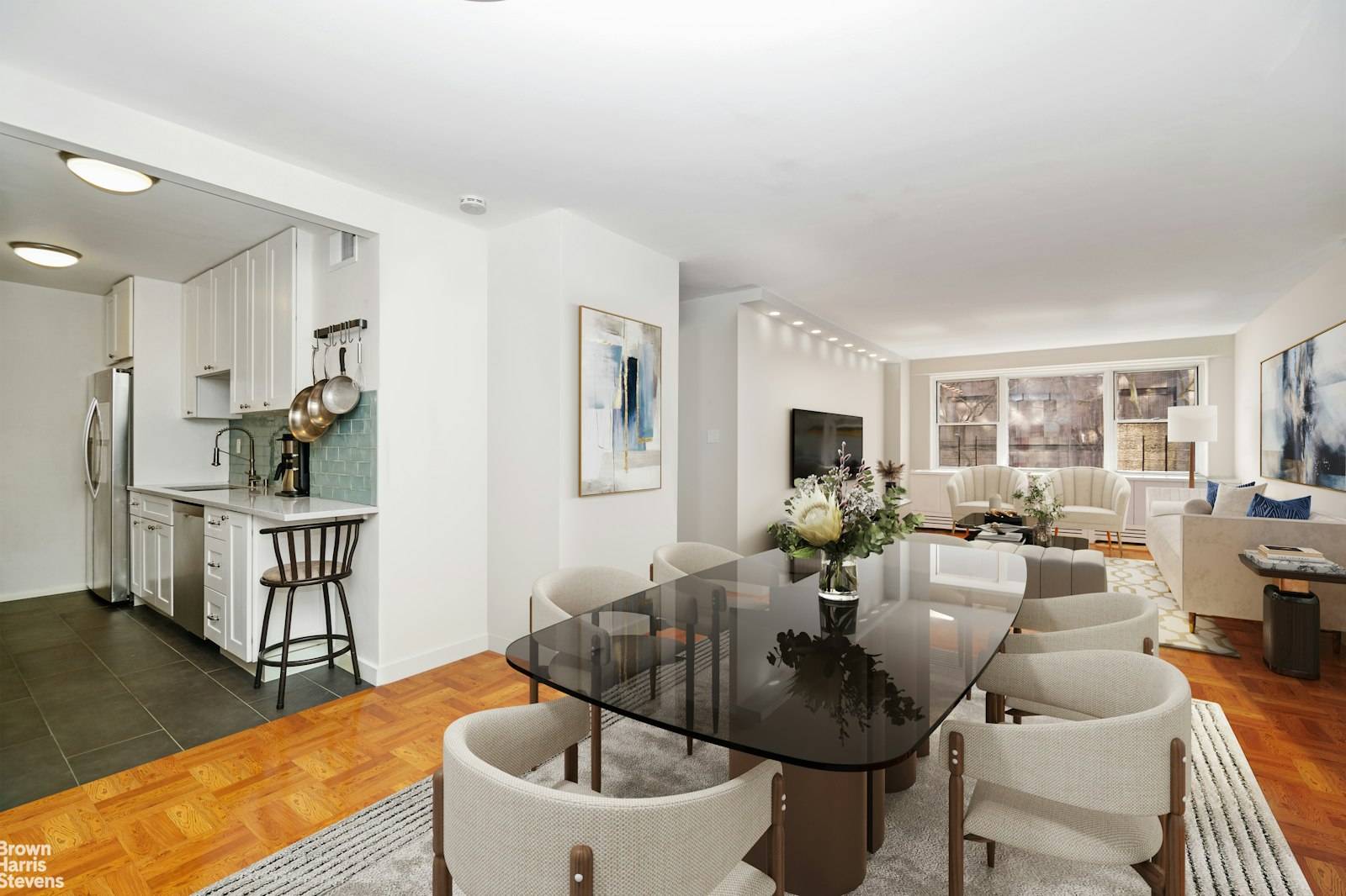 MINT SUNNY LUX 2BR 2BTH W DIN 1, 185, 000 !