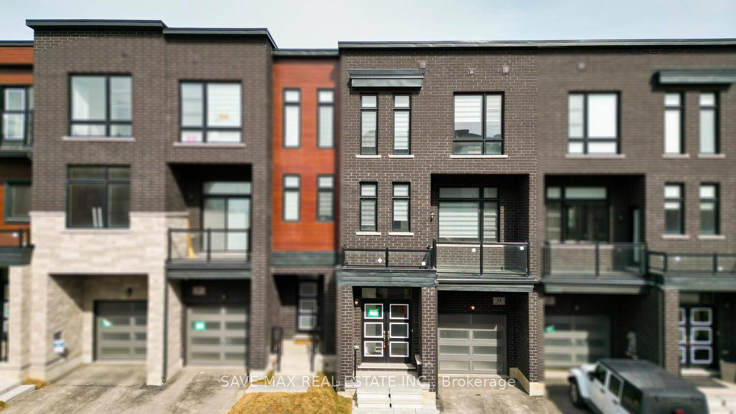 One of a kind Luxury townhouse in neighborhood with 2 Kitchens and 2 laundry built by builder 1922 sq.