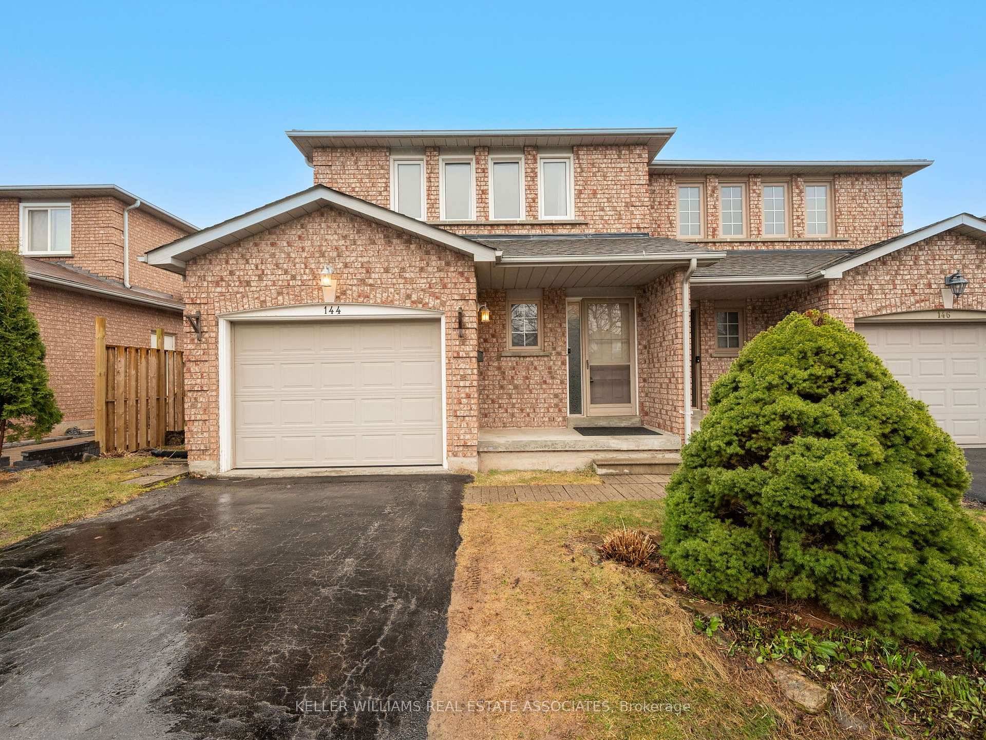 Welcome to this stunning and meticulously maintained 3 bedroom, 3 bathroom semi detached home, perfectly situated in a desirable, family friendly neighbourhood in Oakville.