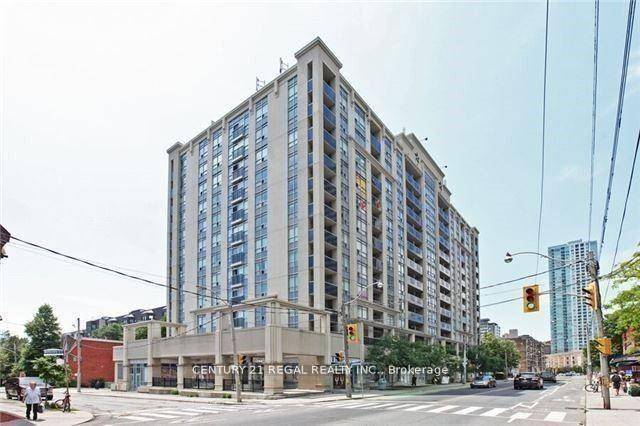 Prepare to fall in love with this breathtaking downtown gem !