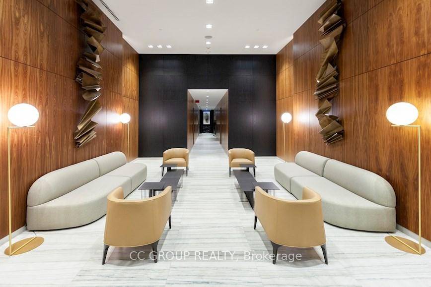 Enjoy An Unobstructed, Breathtaking View Of The Toronto Skyline Stunning By Day And Dazzling By Night.