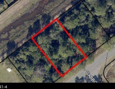 This lot in Palm Bay is the perfect spot to bring your dream home to life.