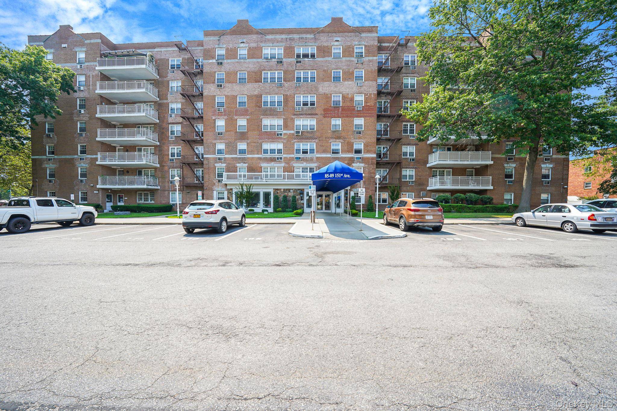 Come see this sought after buildings, newest listing before its gone !