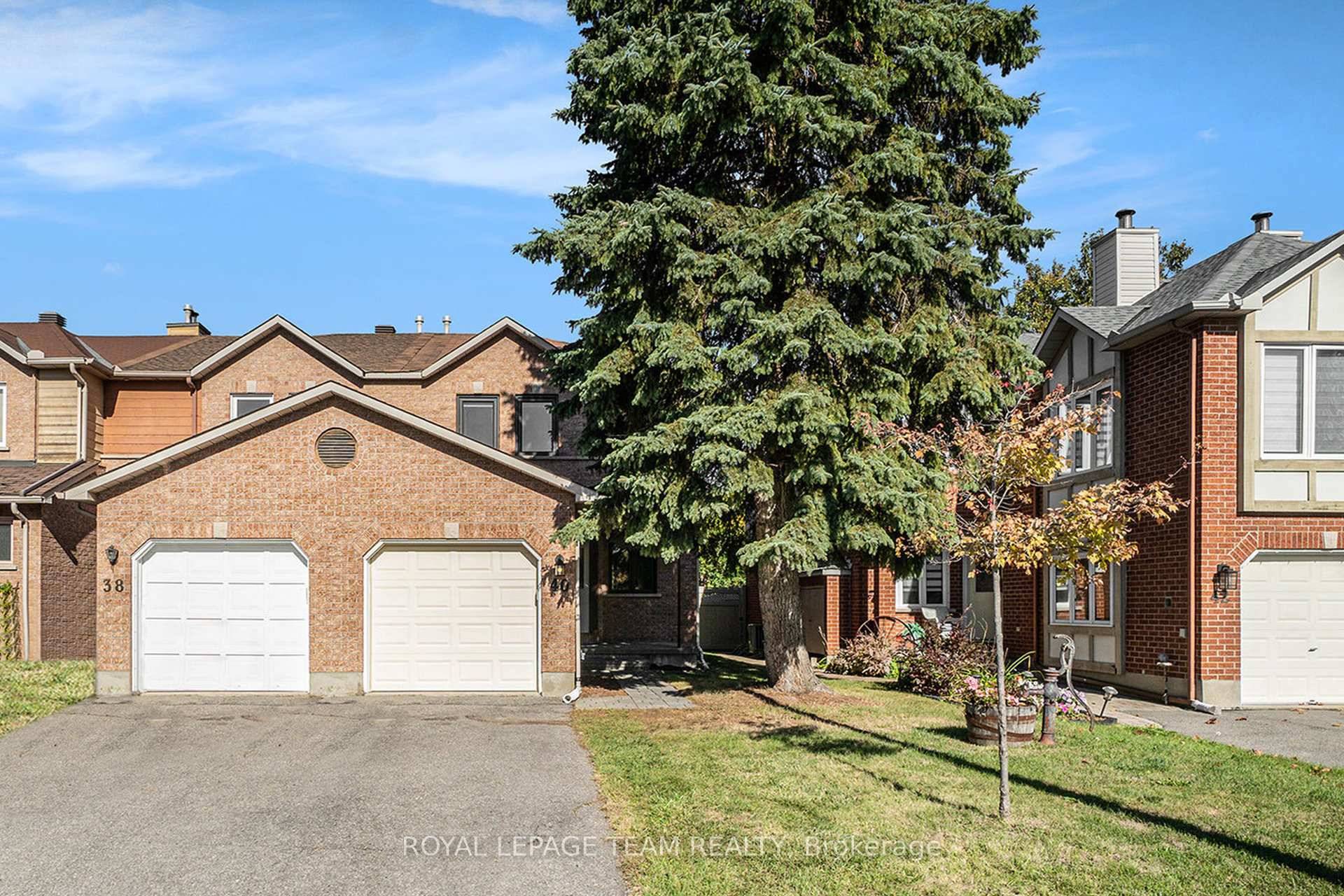 Welcome to this beautifully renovated 3 bedroom, 3 bathroom home in the highly sought after and family friendly Greenboro Hunt Club neighboUrhood, a rare find.
