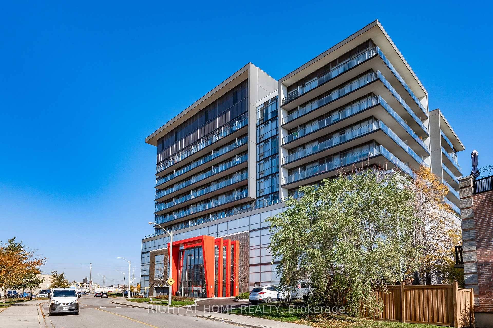 Welcome to your new home in the heart of North York !
