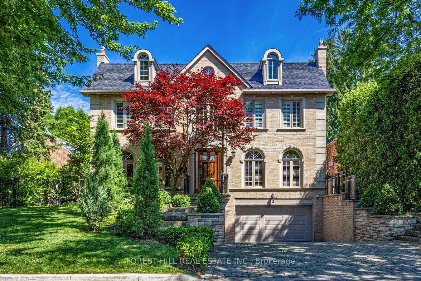 Welcome to this beautifully maintained 2 storey home located in one of Toronto's most prestigious neighborhoods St.