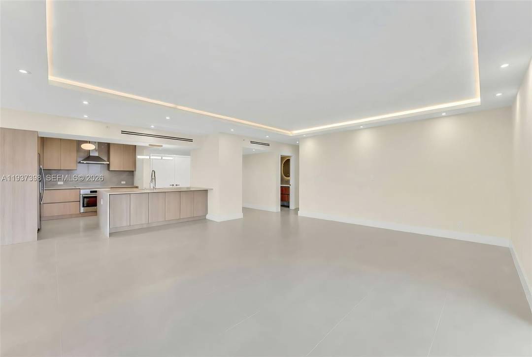 Experience modern luxury in this completely renovated 3 bedroom, 2 bathroom condo, ideally located in one of Aventura's most desirable locations.