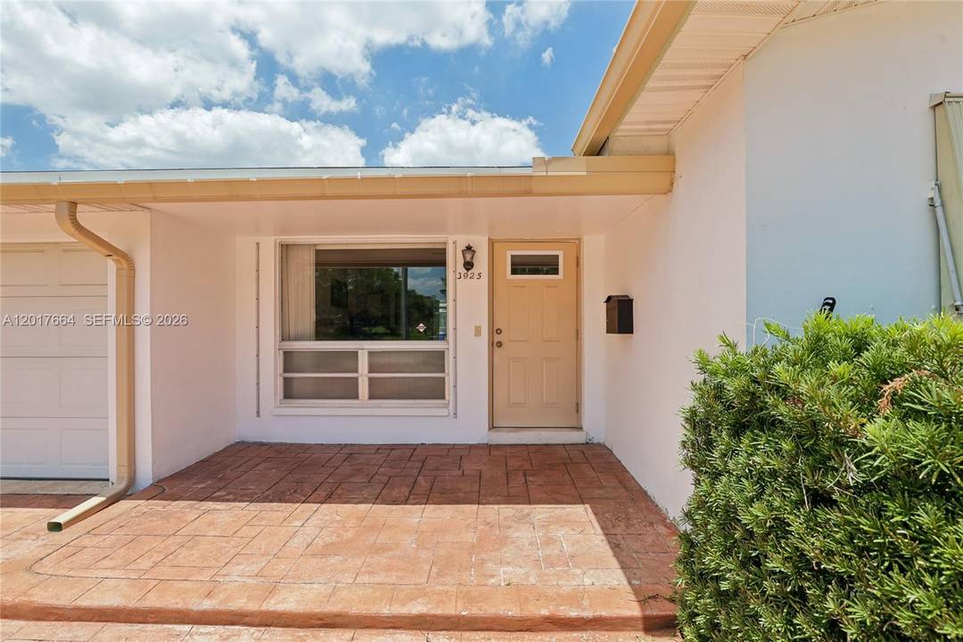 Discover the incredible potential of this charming 3 bedroom, 2 bathroom single family home nestled in the coveted Hollywood Hills !
