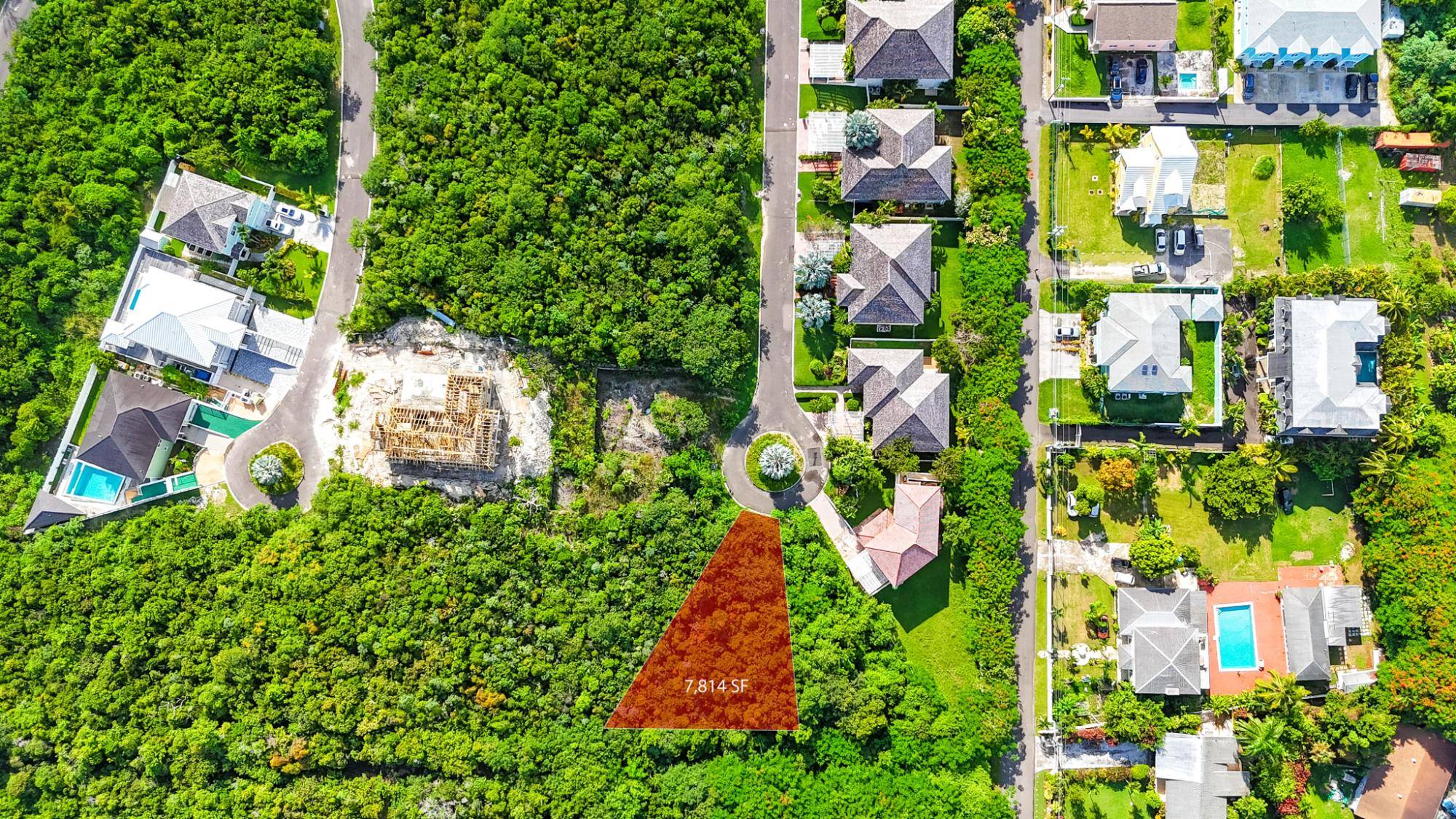 SANFORD DRIVE Land New-Providence