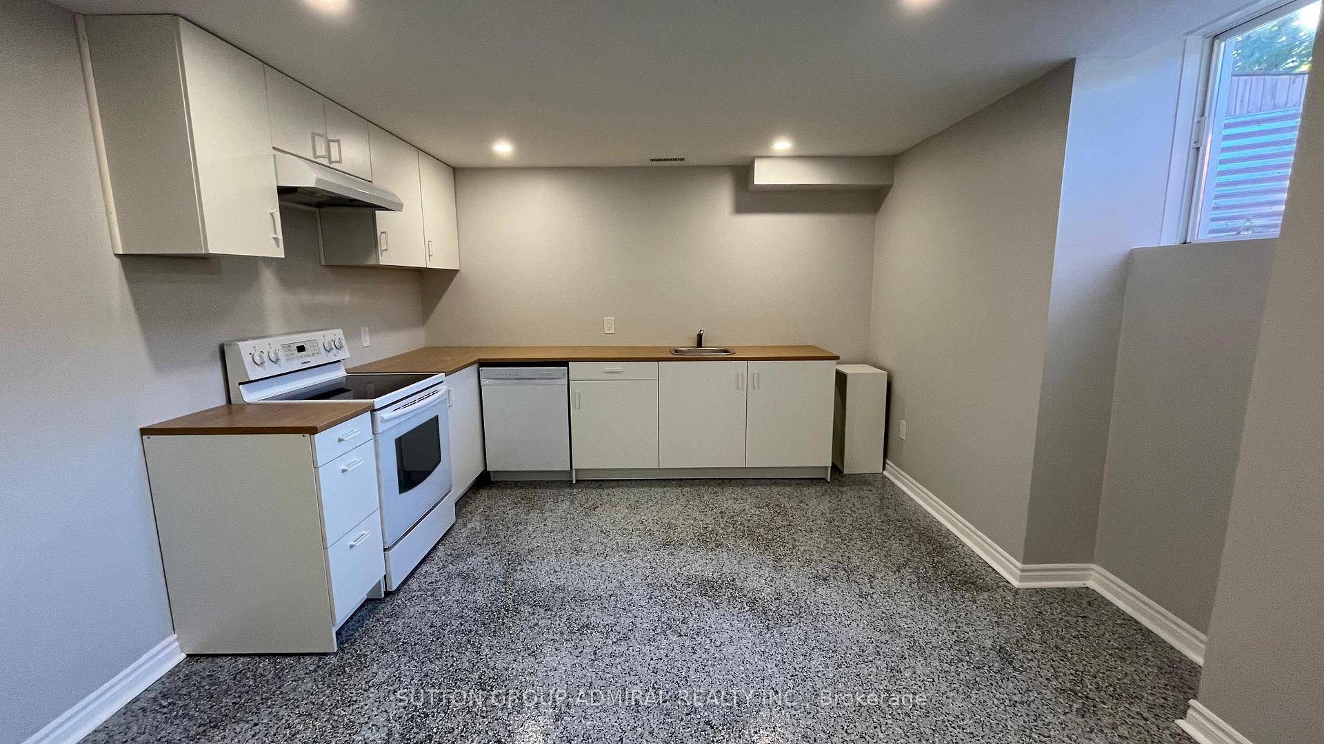 Freshly renovated 2 bedroom basement apartment available for lease in the desirable Holly neighborhood !