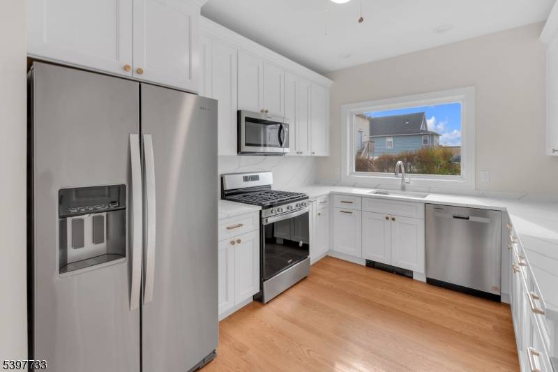 Welcome to 182 E 25th St, Paterson ?