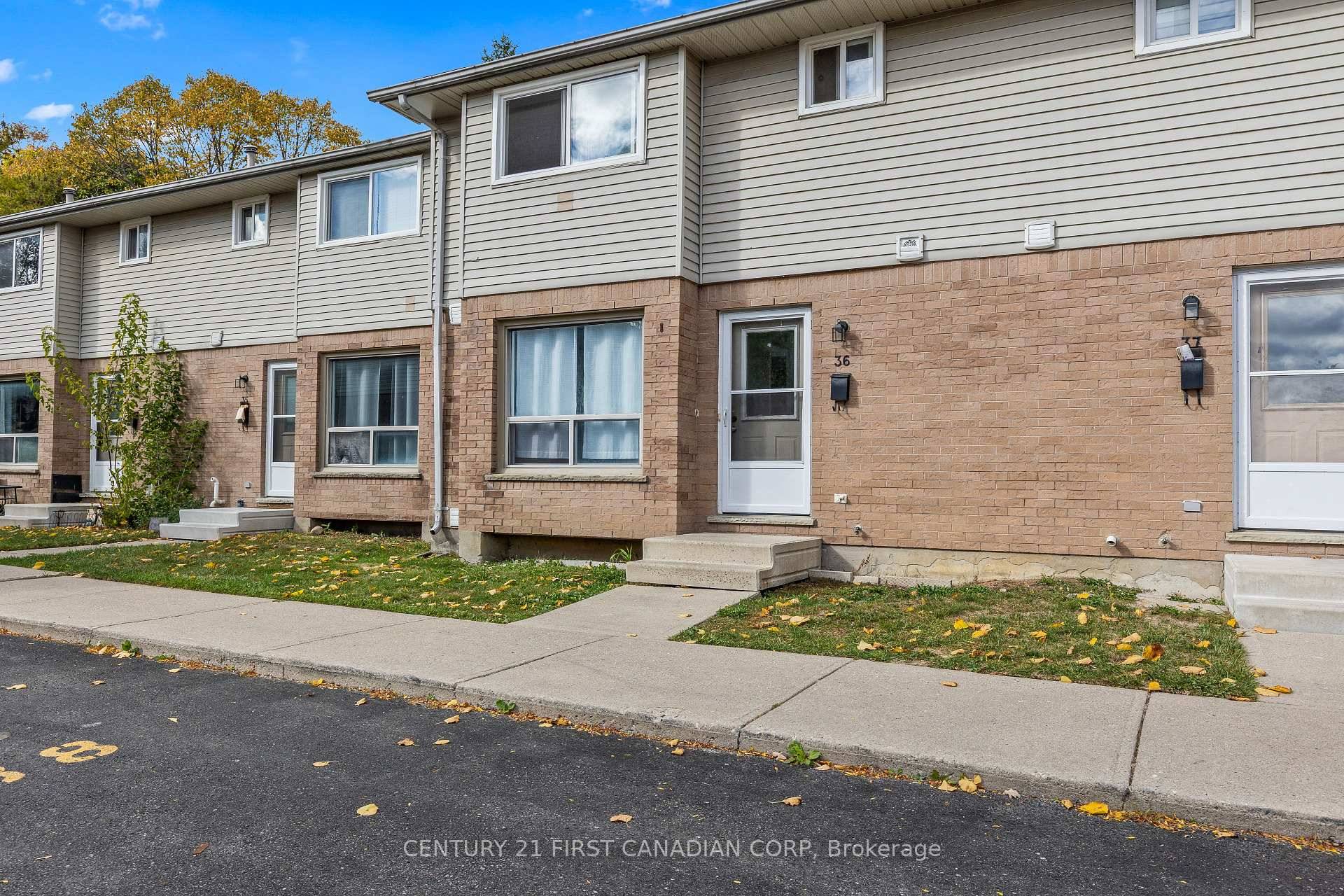 Tucked quietly at the back of the complex, this freshly painted townhouse offers a calm, well kept space with thoughtful updates throughout.