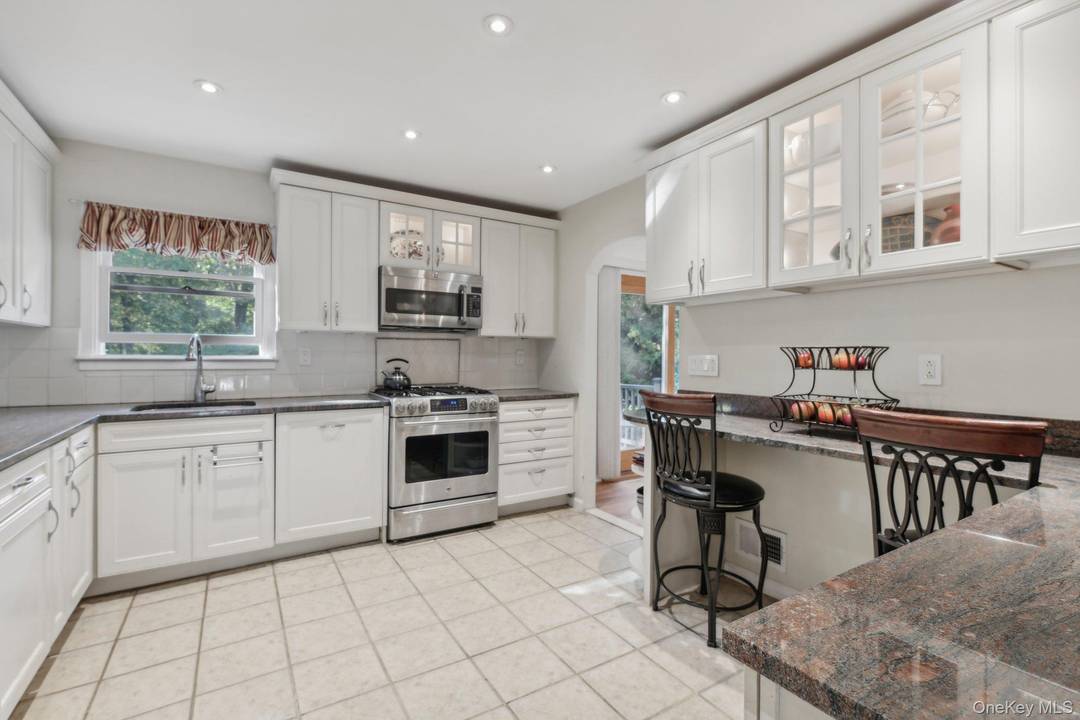 CHARMING HOME IN SOUGHT AFTER UPPER NYACK !