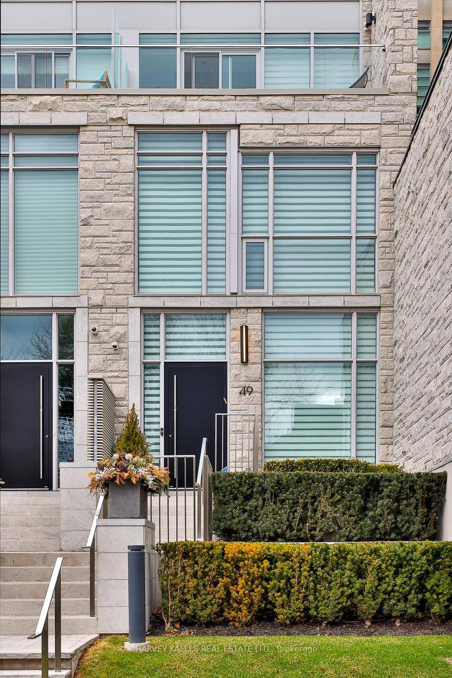Luxury living in the heart of Midtown.