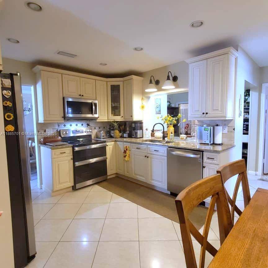 Immaculately managed property for 30 years by the same German couple who have invested and poured love into it !