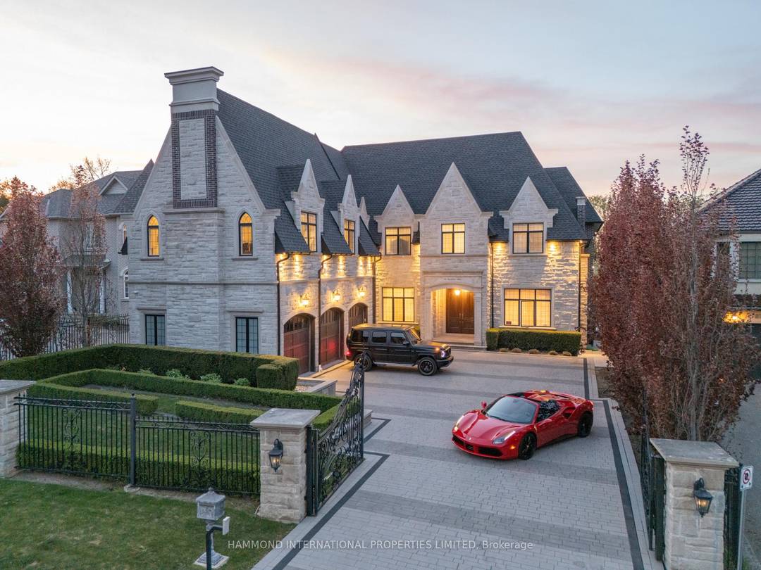 Welcome to a lifestyle that is truly in a Class of its own.