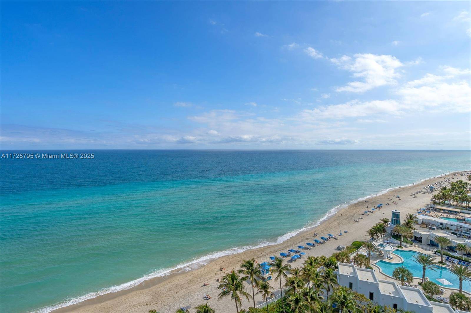 Views for Days ! This stunning 3 bedroom penthouse boasts direct oceanfront views amp ; a flex room inside the master bedroom.