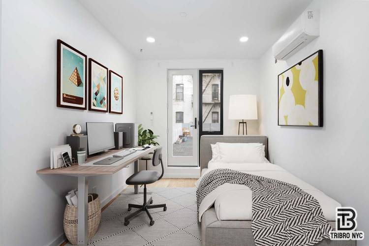 Over sized living rooms and king size bedrooms, high ceilings, huge windows allowing tons of sunlight to enter, eat in kitchen with granite counter tops and stainless steel appliances including ...