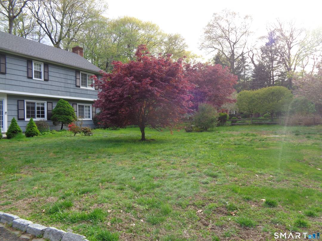 Welcome home ! This spacious 4 bedroom, 2.