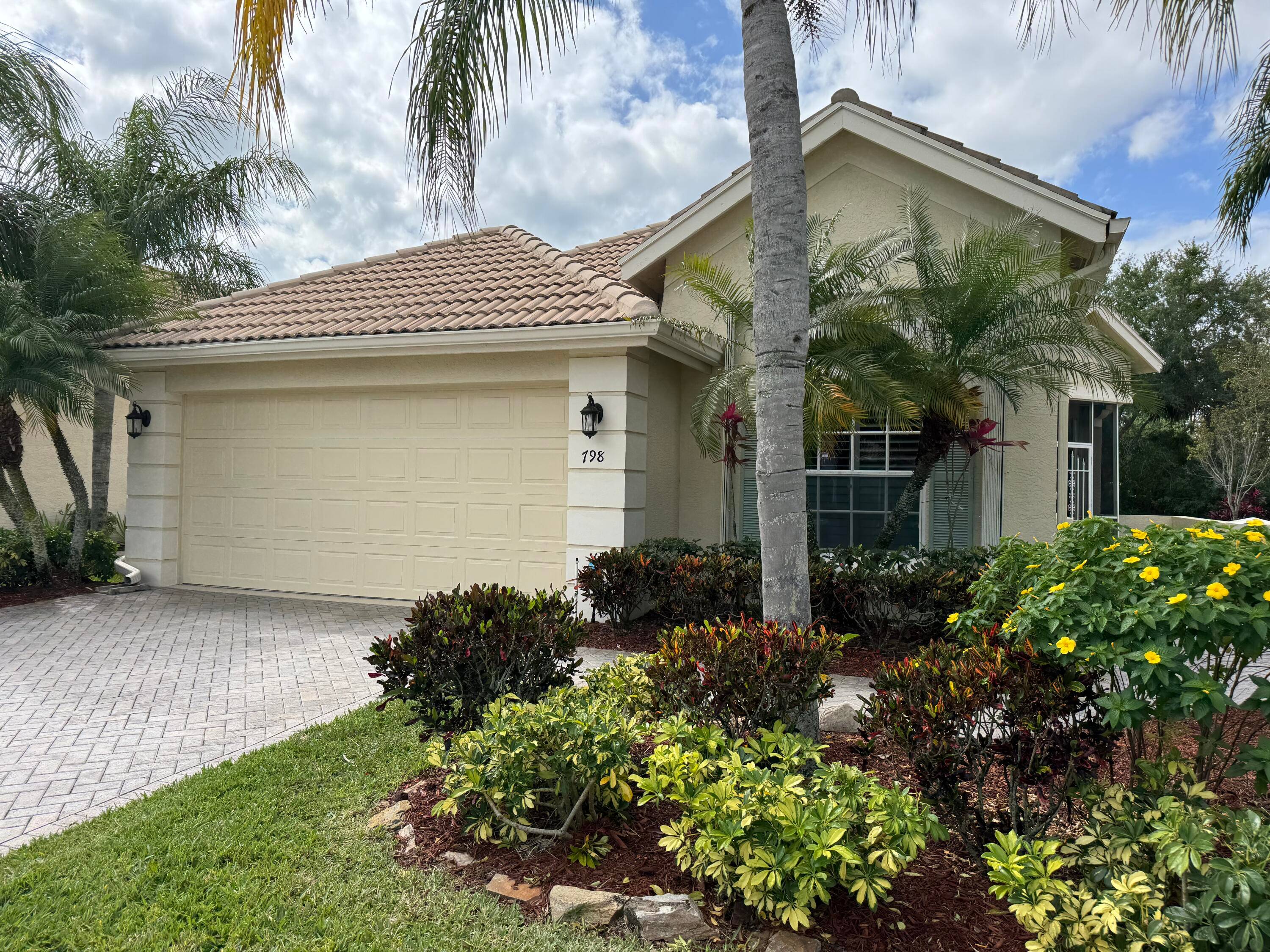Beautiful St James Model at Lake Charles in St Lucie West.