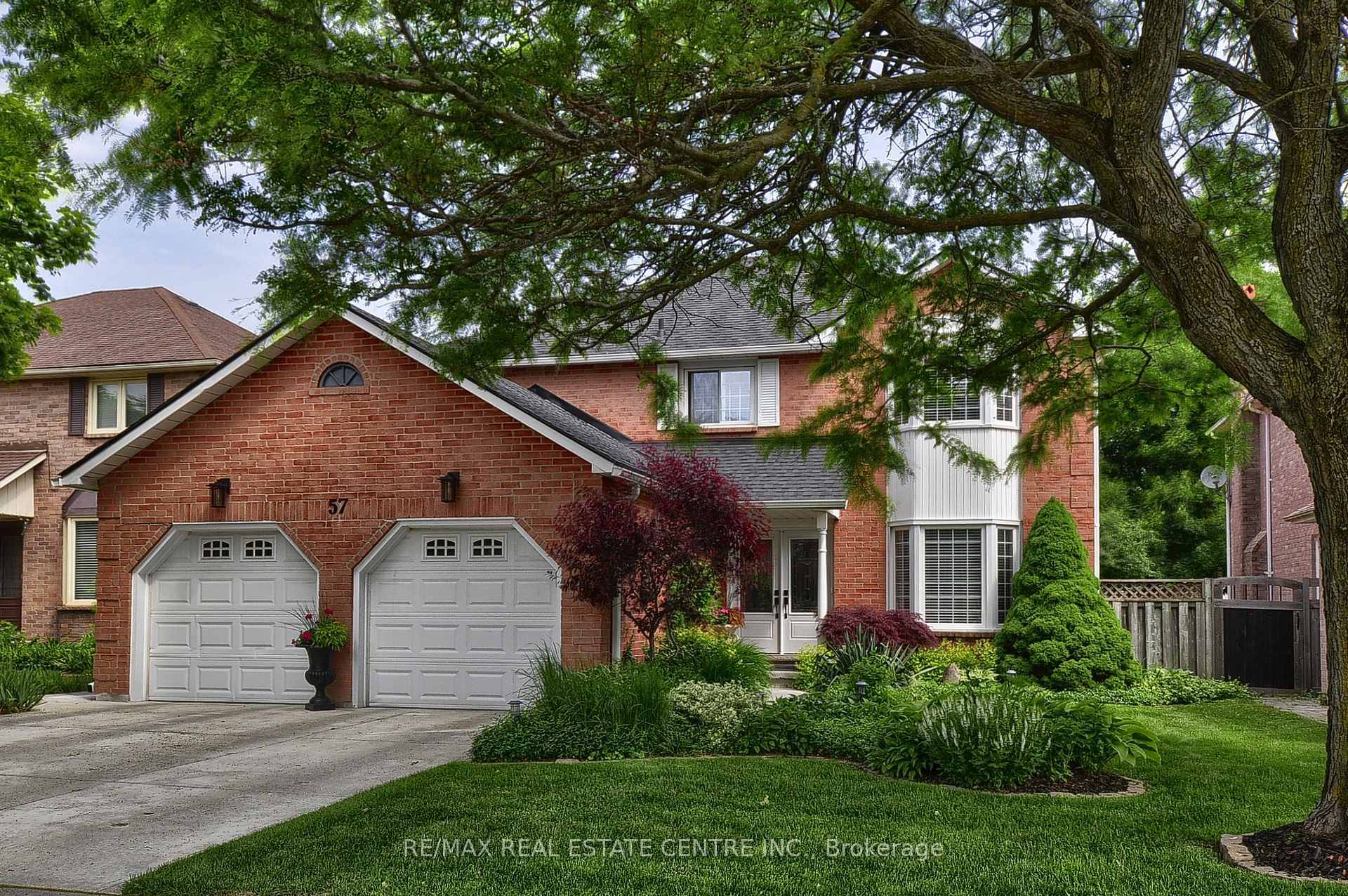 One of the best neighbourhoods in Hespeler.
