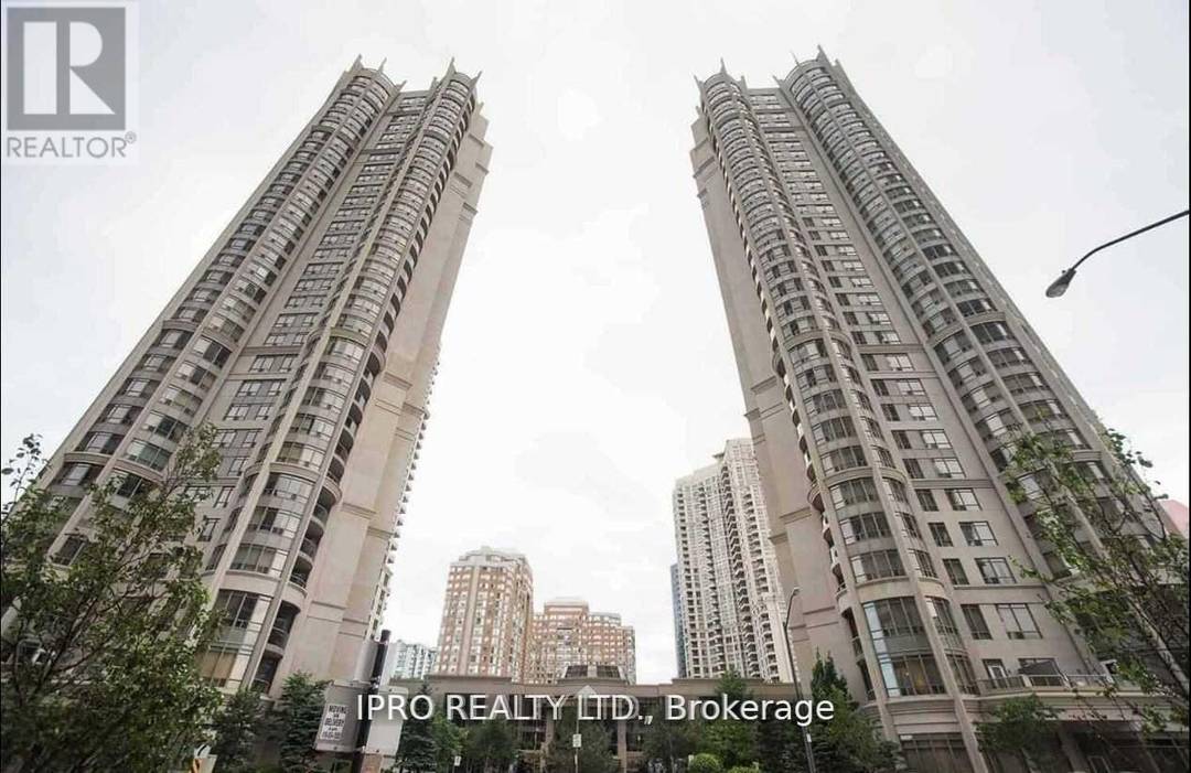 Two Bed Den and 2 full washroom, fully furnished, all inclusive for lease immediately.