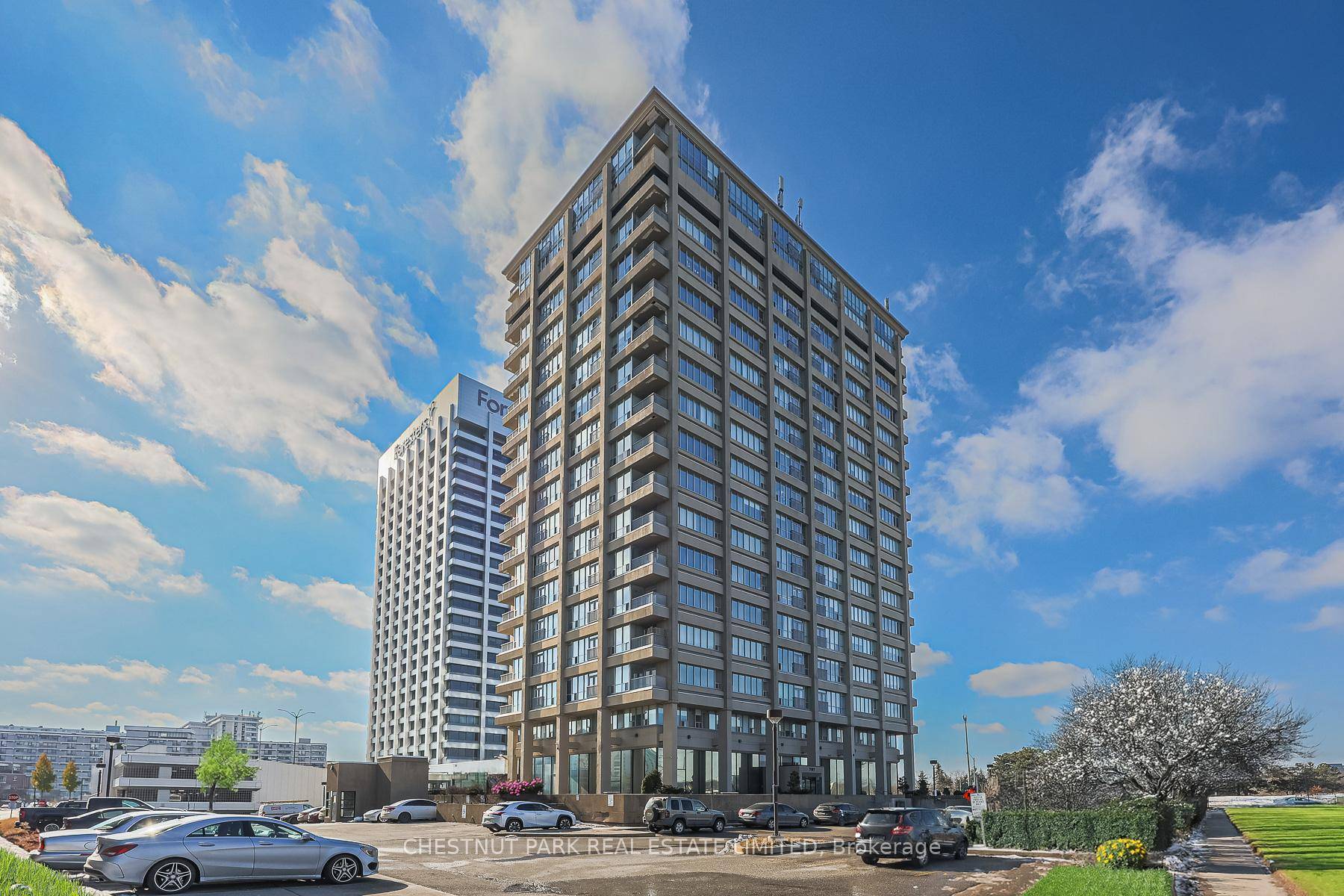 Formerly an office tower, Tribeca Lofts is a boutique mid rise condo that blends industrial character with modern elegance in a prime Don Mills location.