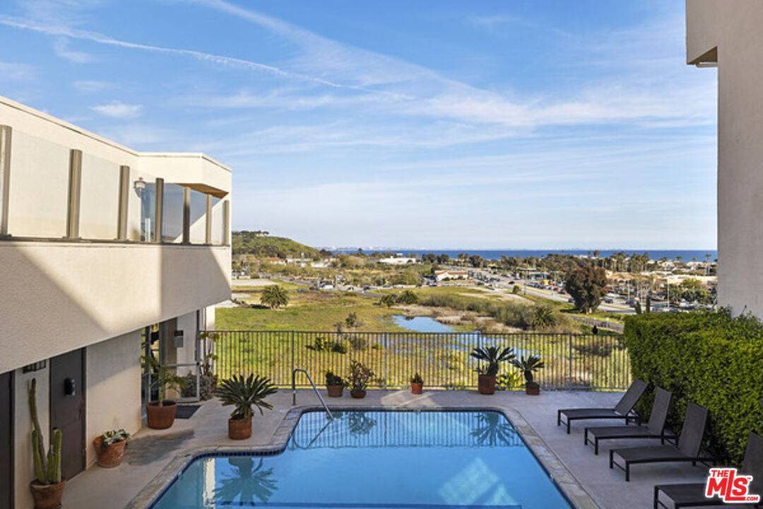 23901   Civic Center Way 4BR Malibu La