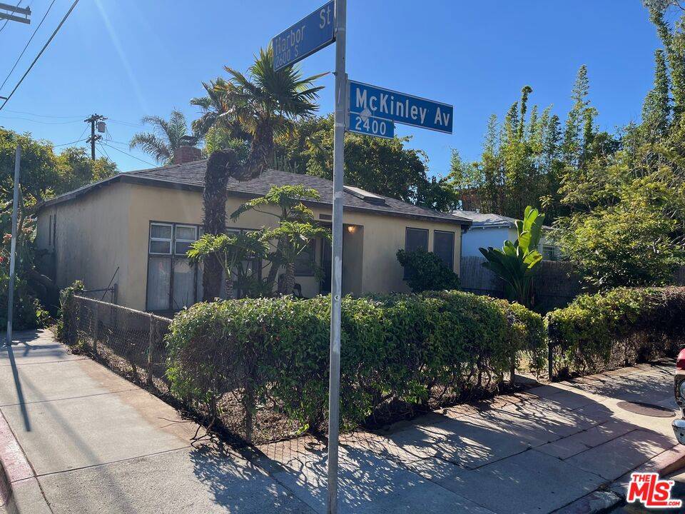 2433 Mckinley Ave 2BR Marina Del Rey La
