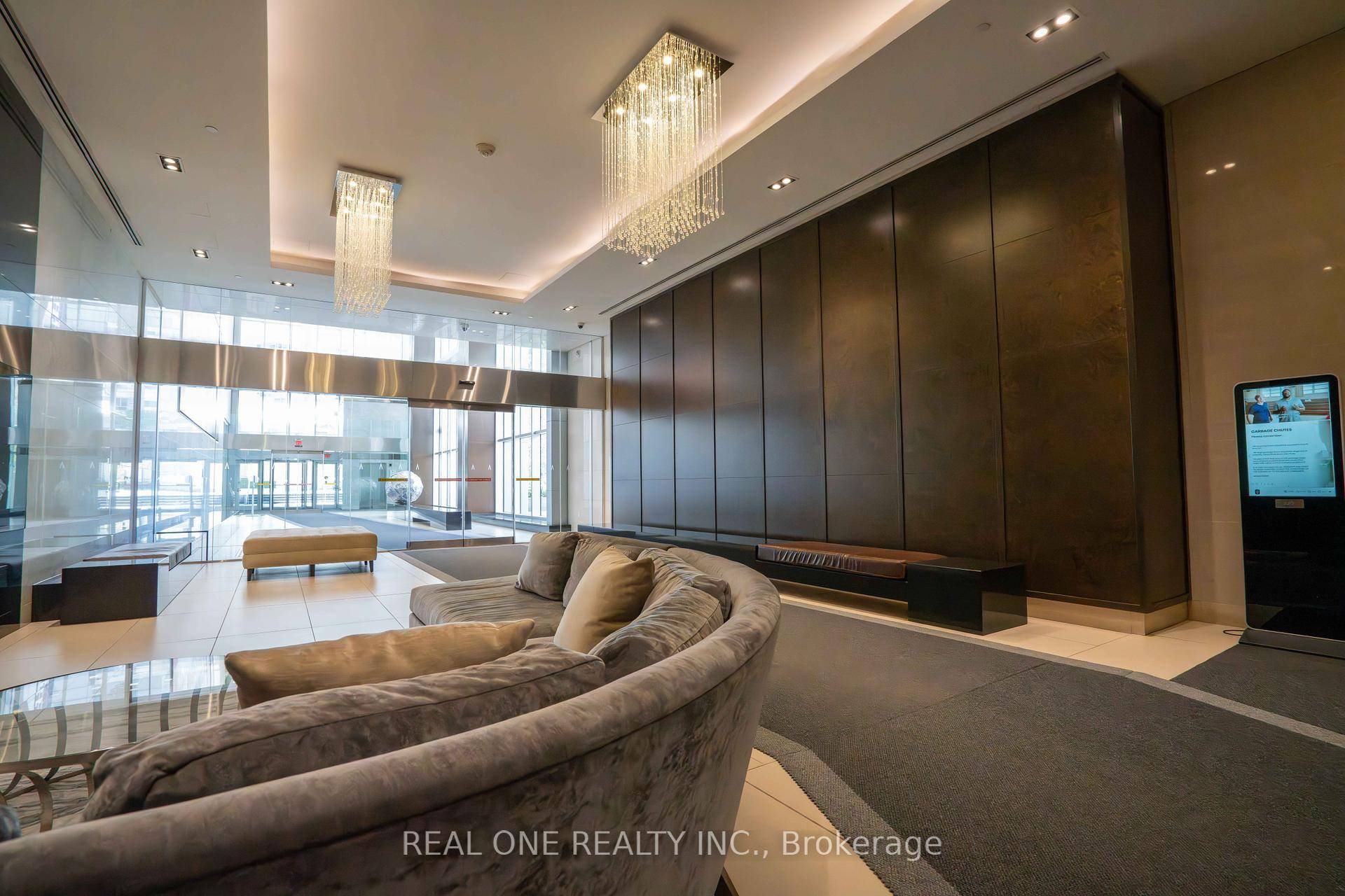 The landmark Condo in DT Toronto featuring a well maintained west facing unit with tons of natural sunlight and beautiful, unobstructed lake city views.