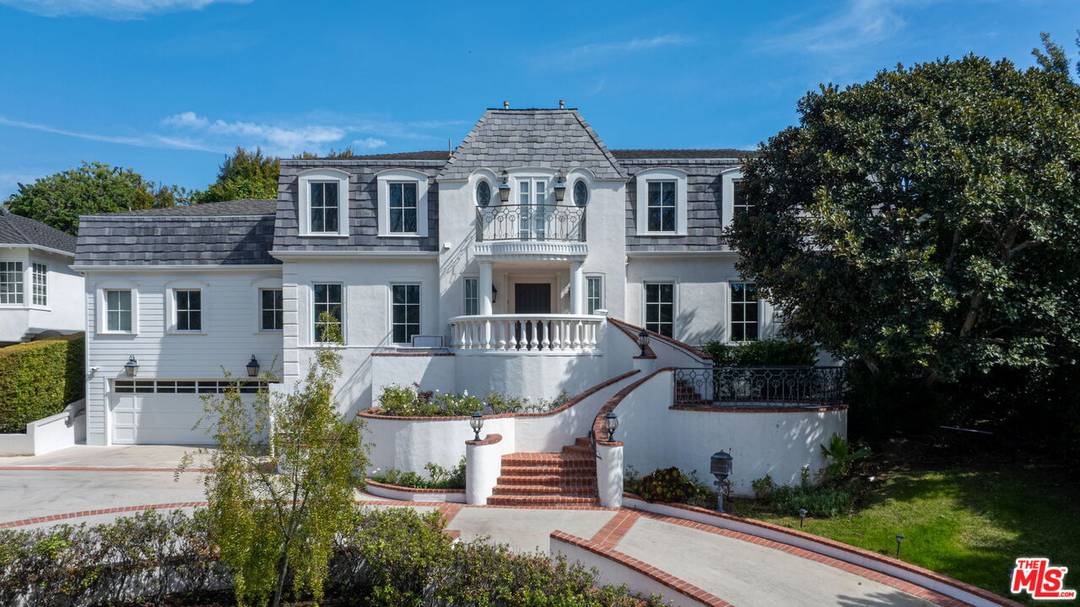 436 Loring Ave 6BR Westwood La