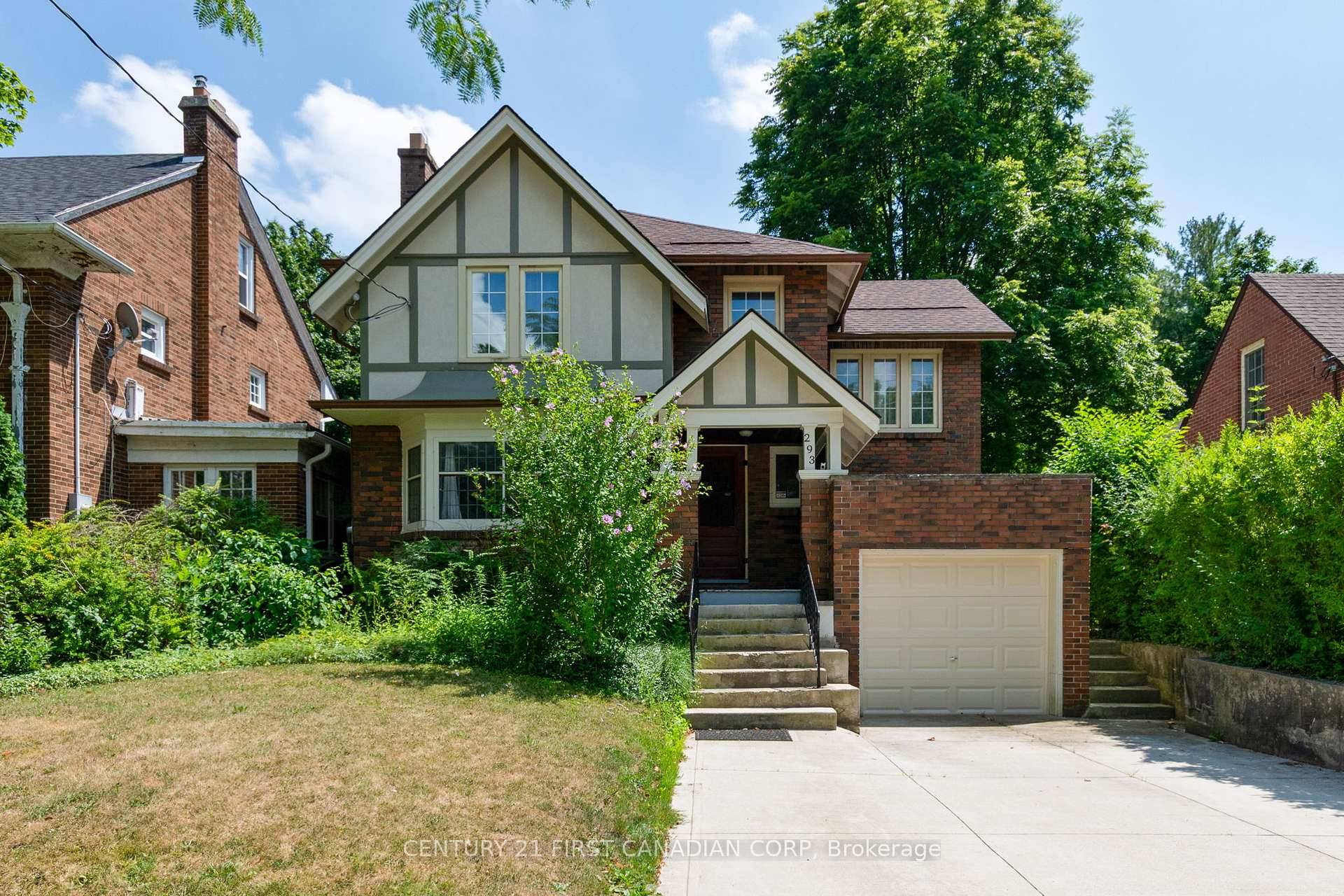 Prime Student Rental Immaculate 2 Storey Home Just Minutes from Western University !