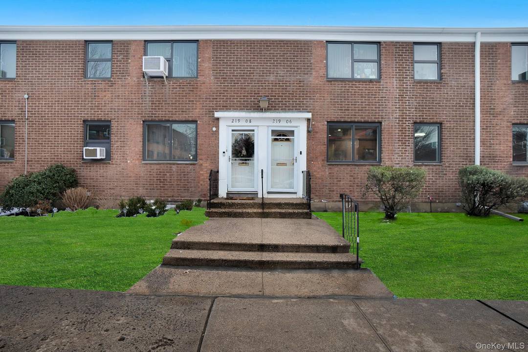 Rare Bayside Offering with Private Basement amp ; Separate Entrance An exceptional and rarely available opportunity to own a spacious 3 bedroom cooperative apartment with a full private basement in ...