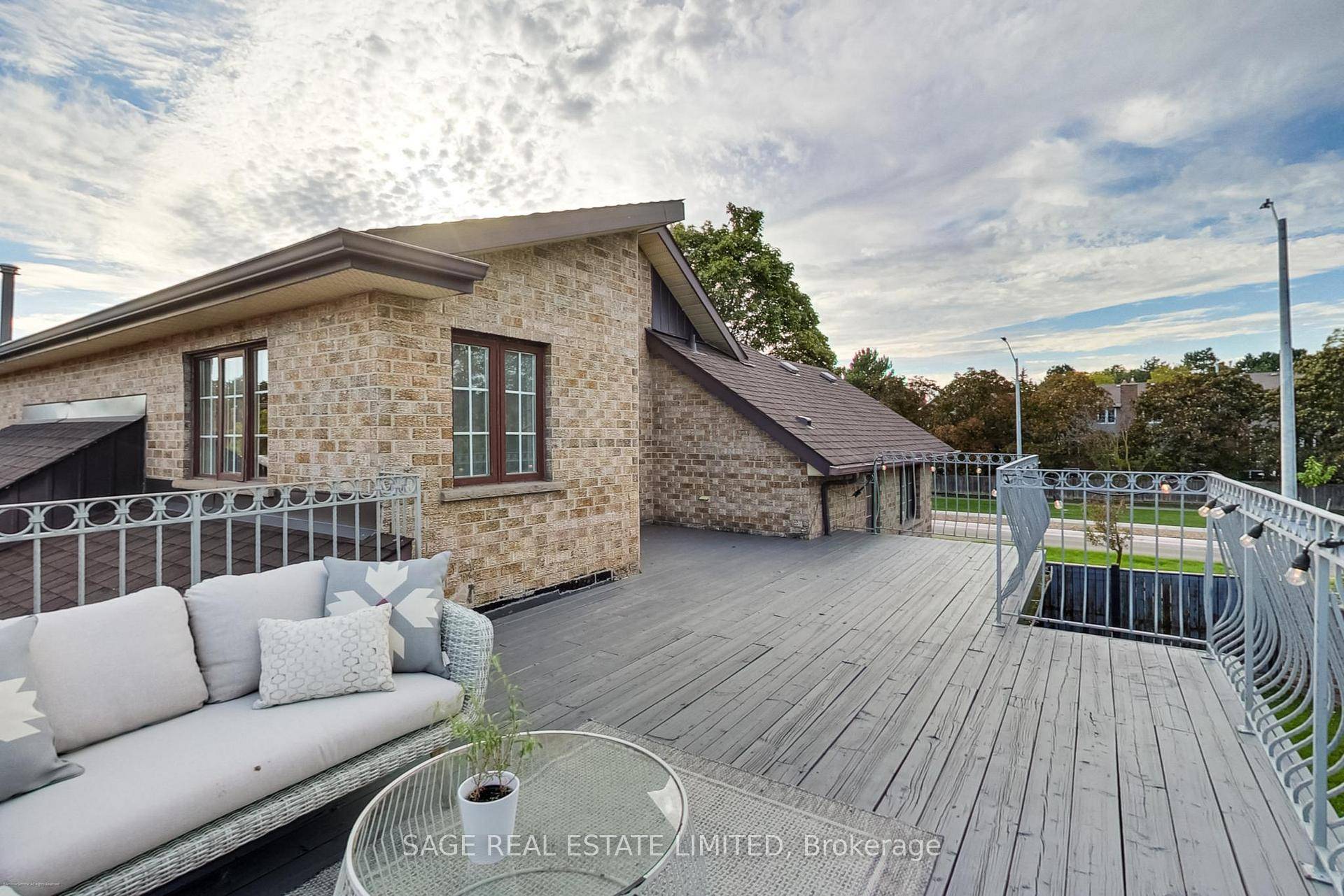 Welcome to 4143 Tapestry Trail, a unique, custom built corner lot home where the 416 meets the 905, combining bright natural light with over 5, 000 square feet of comfortable ...