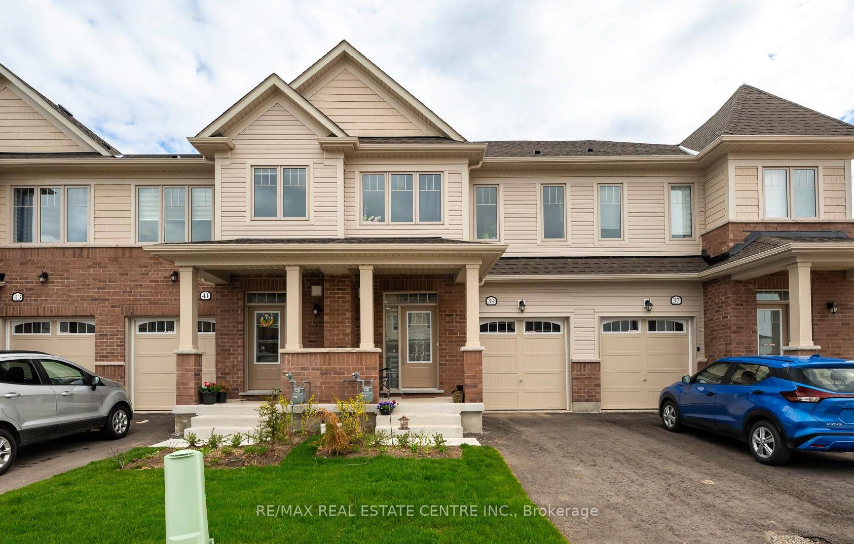 Welcome to your future home at 39 Prest Way in beautiful Fergus.